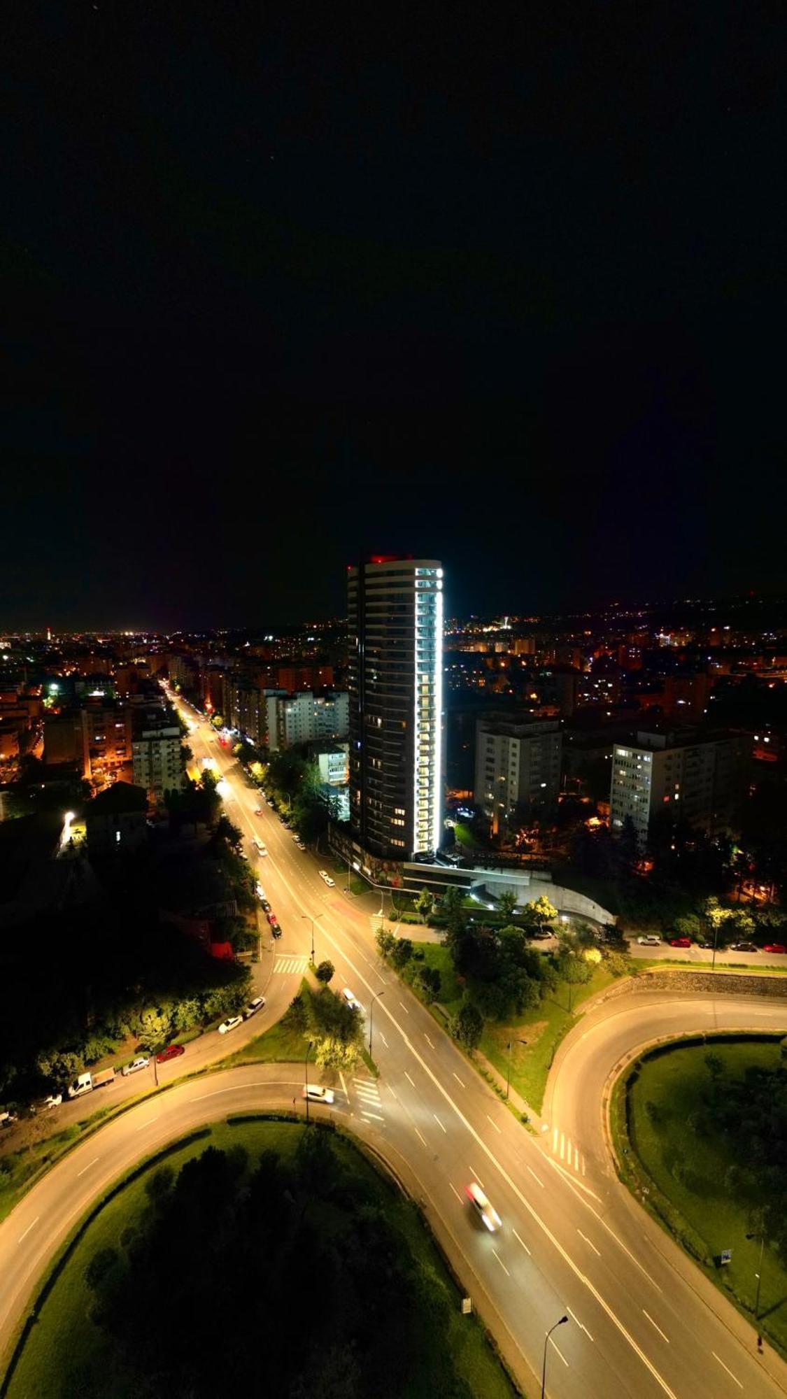 Nest Inn Azure Apartment Cluj-Napoca Luaran gambar