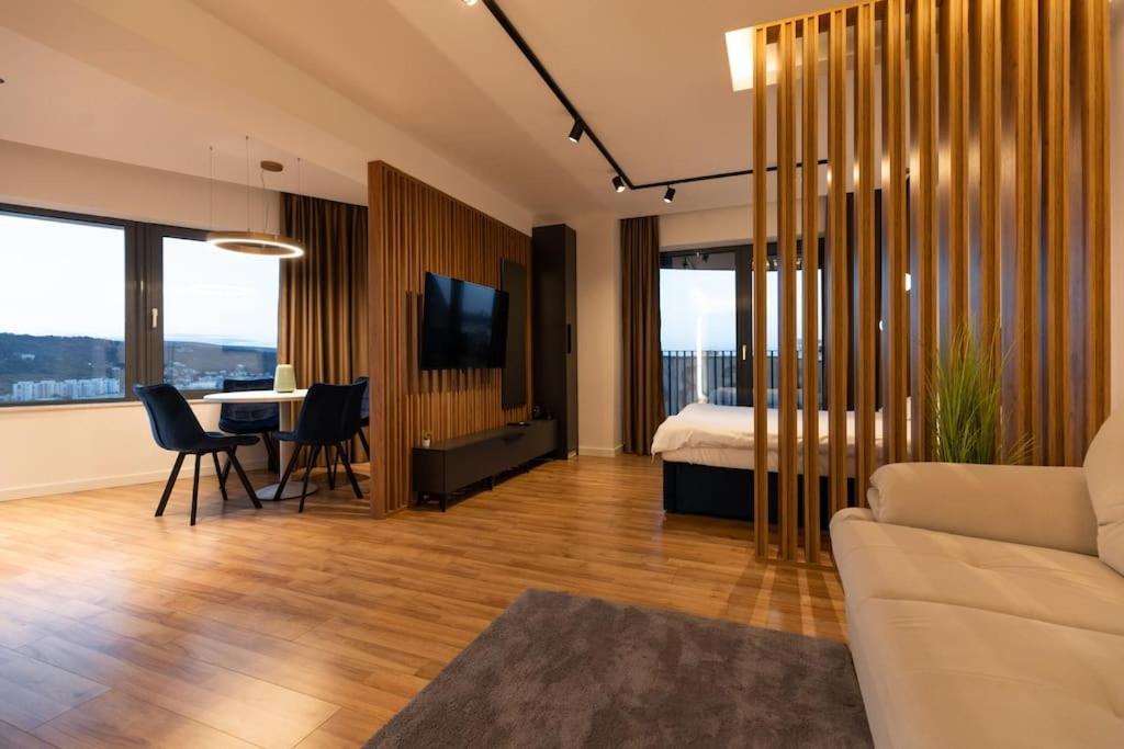 Nest Inn Azure Apartment Cluj-Napoca Luaran gambar
